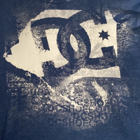 DC blue tee - Picture 3 of 5